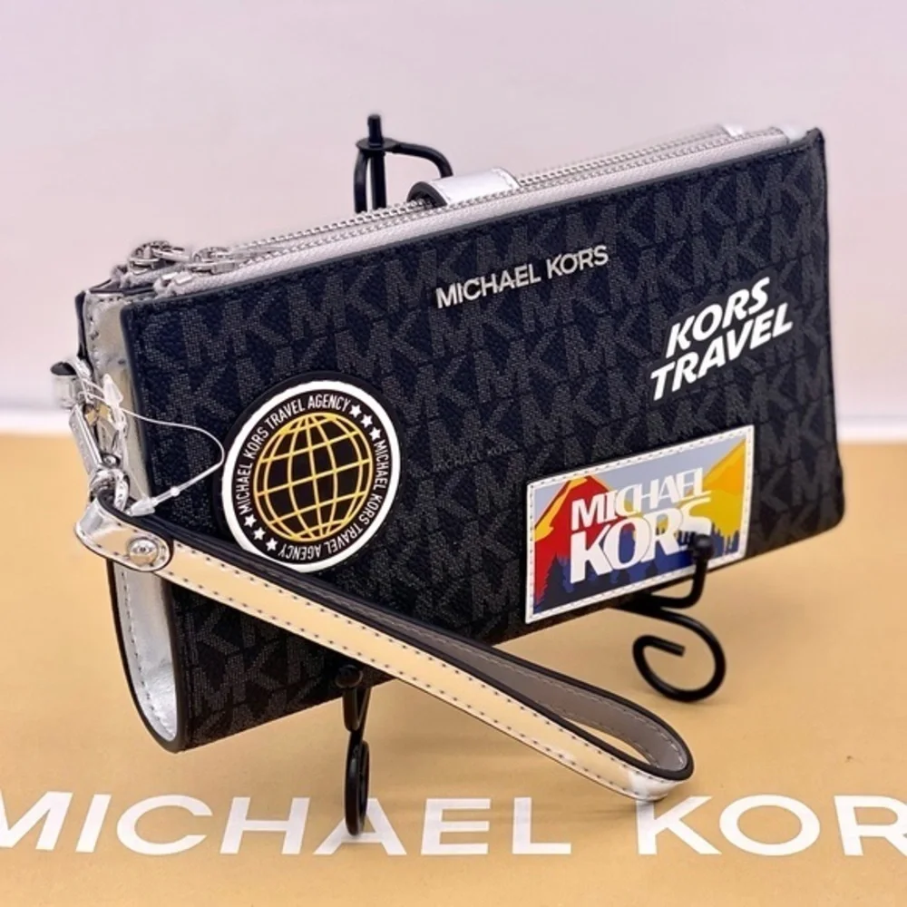 Michael Kors Jet Set Travel Large Embellished Signature Logo Wristlet Wallet